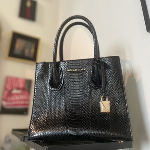 Micheal Kors Purse